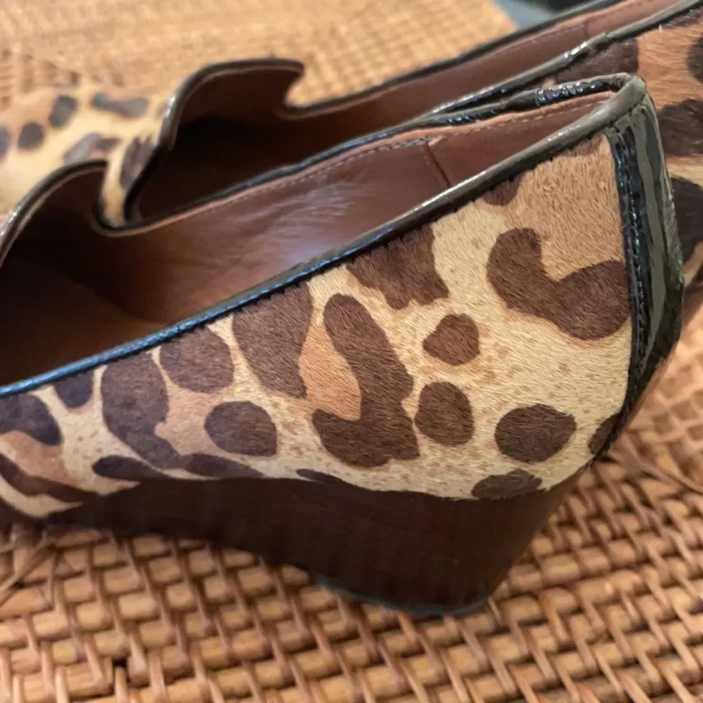 *DONALD J PLINER* Sz 6 Leopard Print CalfHair Wedge